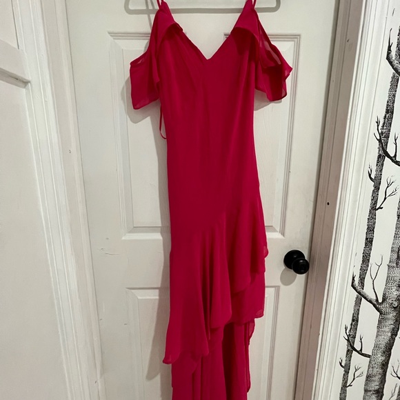 Elegant Red Women's Dress - Picture 1 of 7